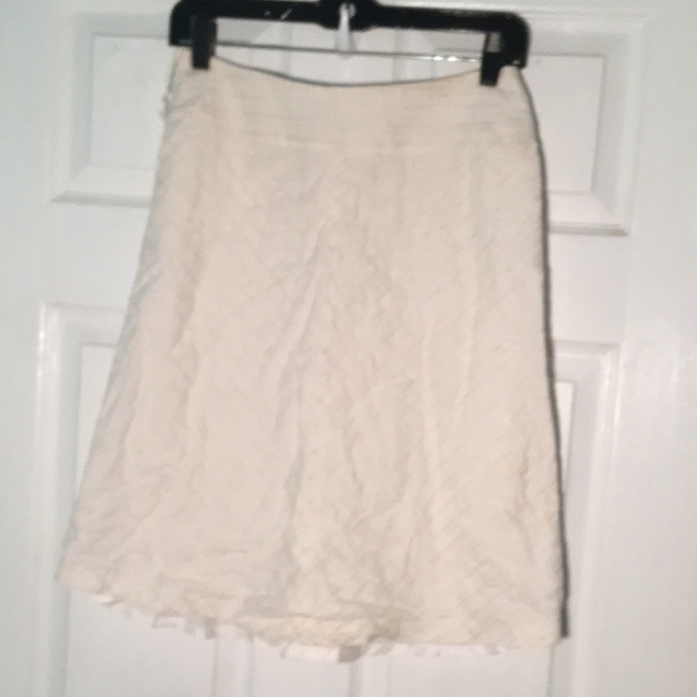 Skirt size 4